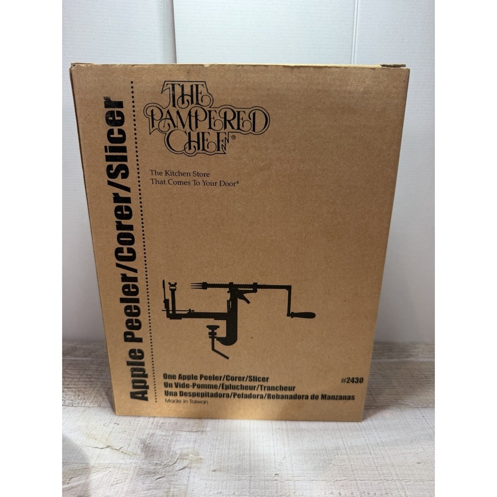 Pampered Chef Apple Peeler Corer Slicer #2430 New Unused In Box Vintage